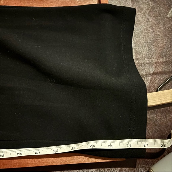 Danskin Classic Black straight leg Leggings - Picture 7 of 7